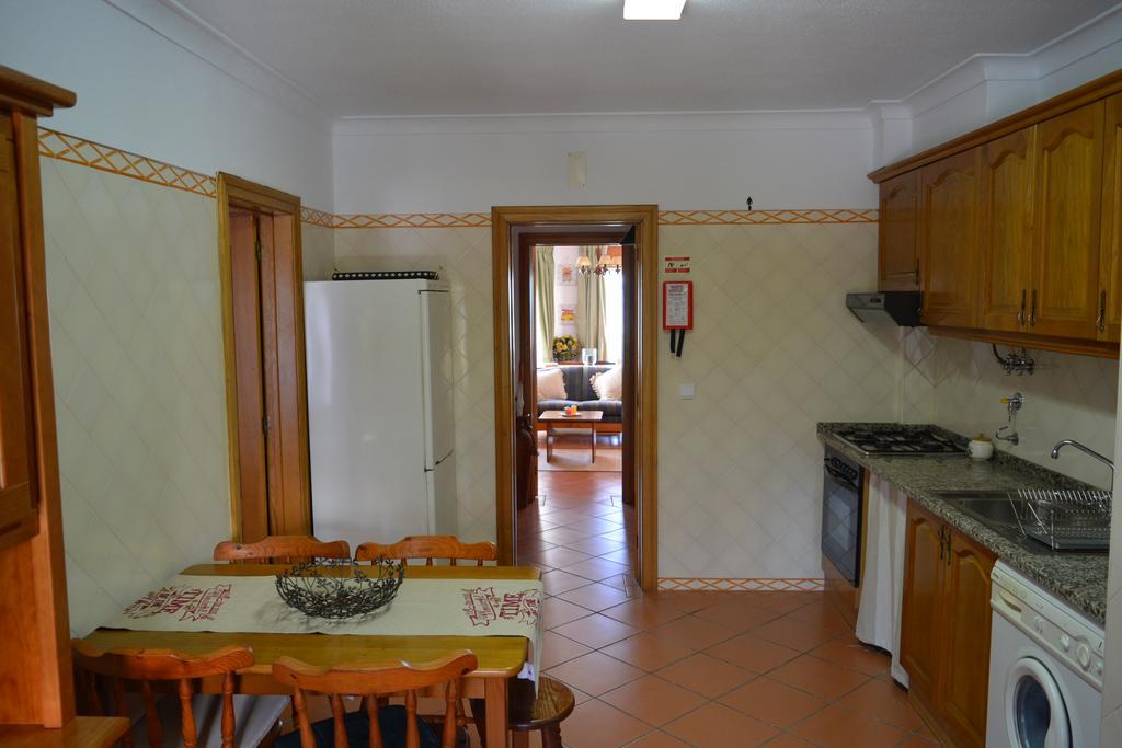 Apartamento T1 Ерісейра Екстер'єр фото